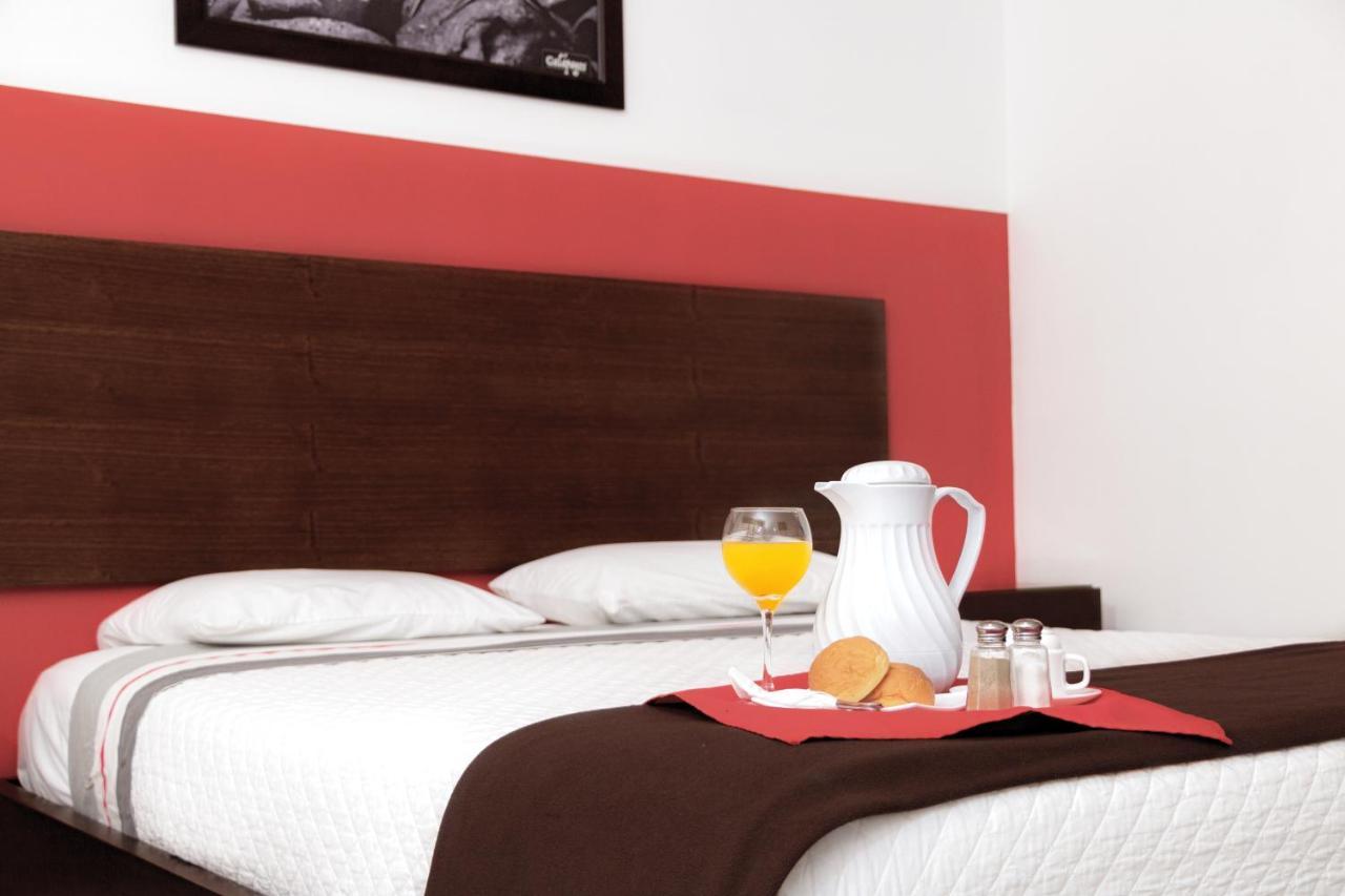 Zafra'S Hotel La Troncal المظهر الخارجي الصورة