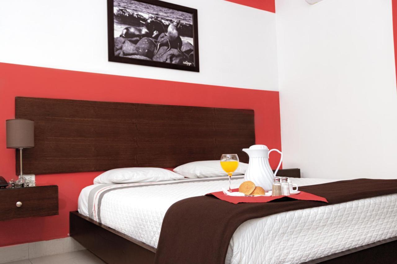 Zafra'S Hotel La Troncal المظهر الخارجي الصورة
