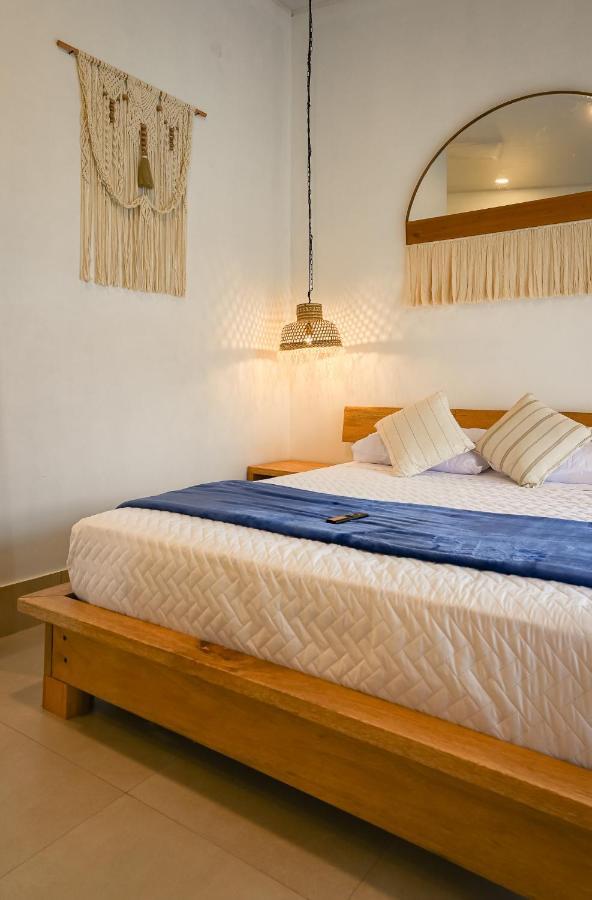 Zafra'S Hotel La Troncal المظهر الخارجي الصورة