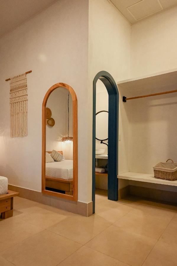 Zafra'S Hotel La Troncal المظهر الخارجي الصورة