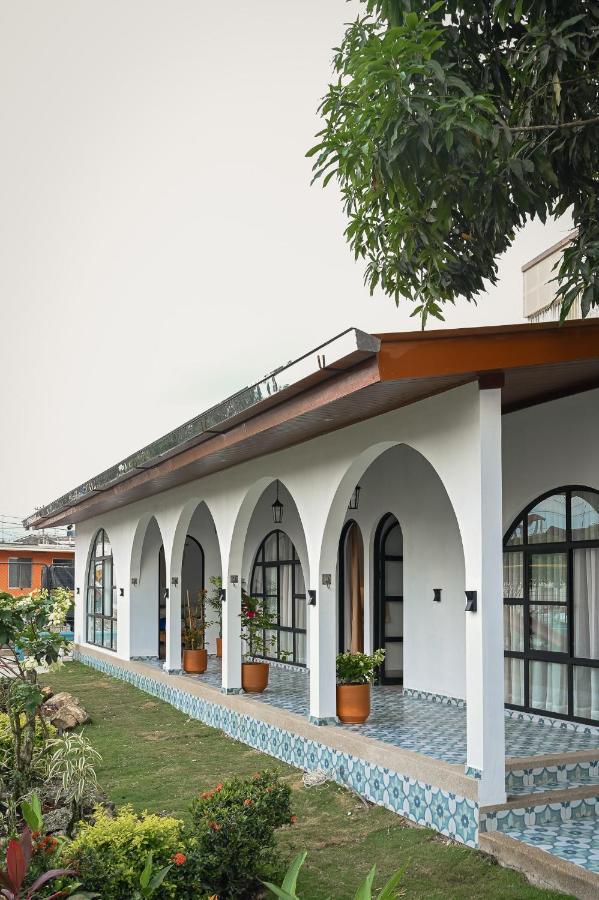 Zafra'S Hotel La Troncal المظهر الخارجي الصورة