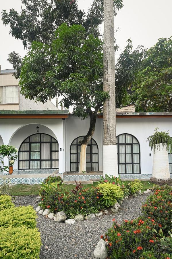 Zafra'S Hotel La Troncal المظهر الخارجي الصورة