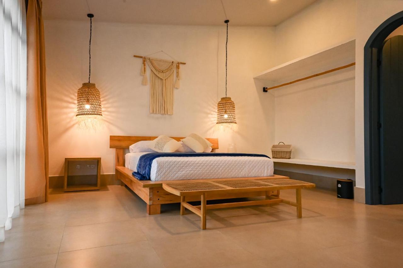 Zafra'S Hotel La Troncal المظهر الخارجي الصورة